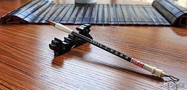 书房文房四宝场景图,文房清供文人的自我审美