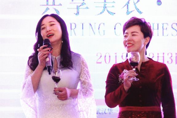 共享美衣:服装界“华为”登陆襄阳,云上衣橱走进万家