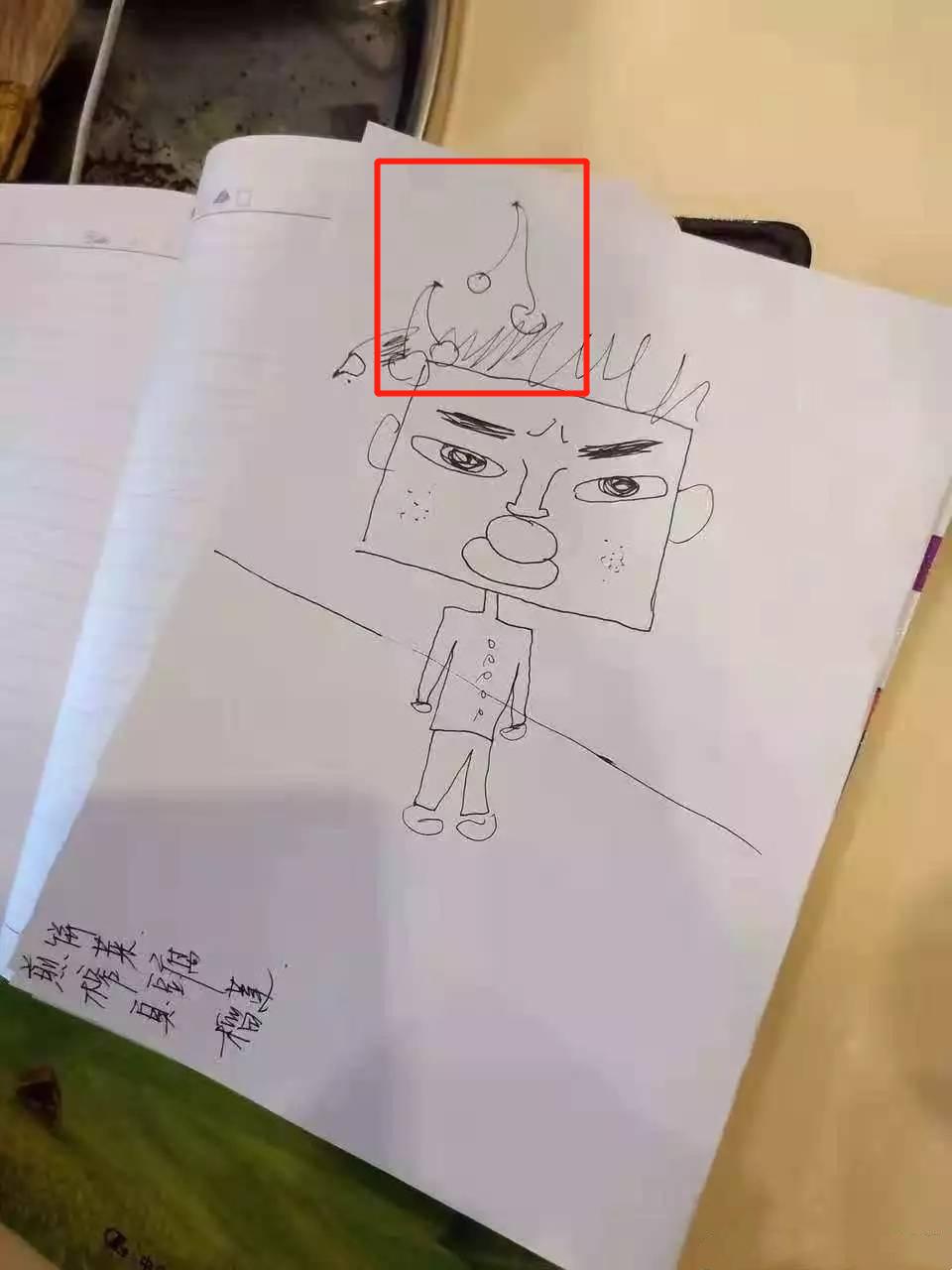 易烊千玺对周冬雨态度,易烊千玺周冬雨全程无交流与笑容