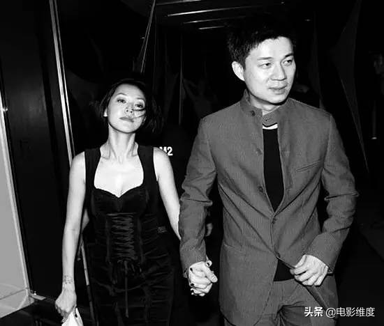 小s二女儿和爸爸同框,小s女儿同框