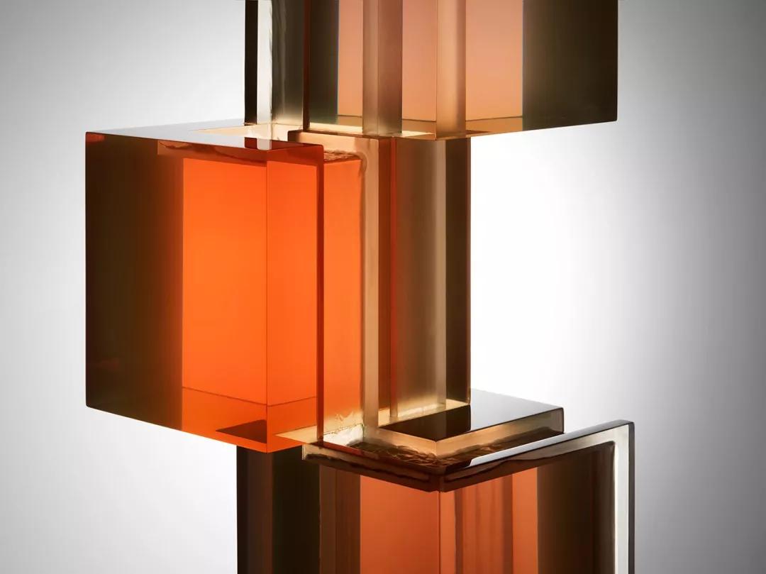 fendi秀场许愿池,fendi的设计灵感