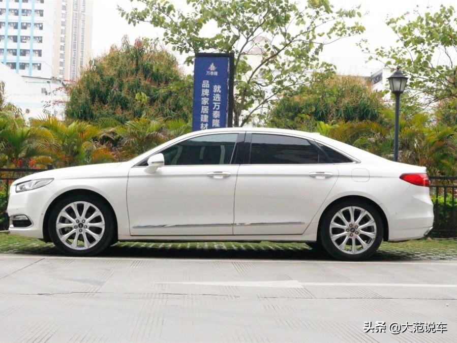 15款福特金牛座v6,16款福特金牛座2.7二手车多少钱