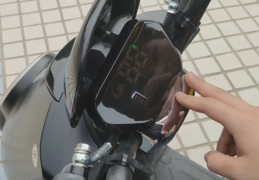 宝岛电动车优缺点,国产踏板电动车试驾视频