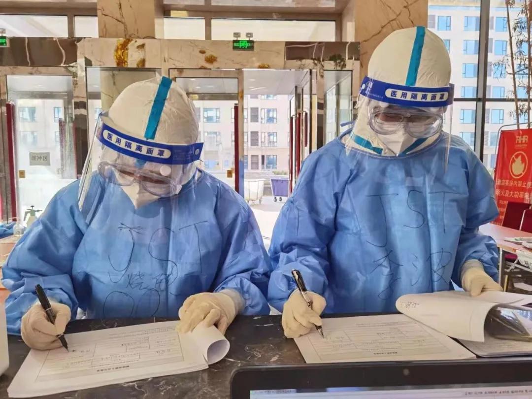 我眼中的玫瑰花记叙文,我眼中的玫瑰作文600字