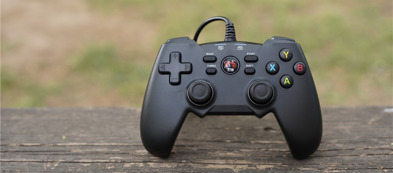 北通蝙蝠4手柄可以调连发频率,北通手柄阿修罗2和蝙蝠4怎么选