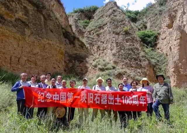 我被她感动了,我被感动到了