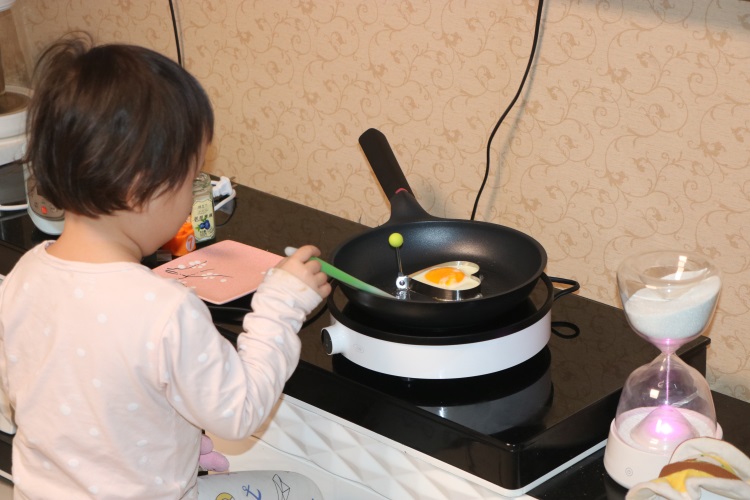 无油烟不粘锅真的不粘锅吗,钻石304不锈钢少油烟多功能不粘锅