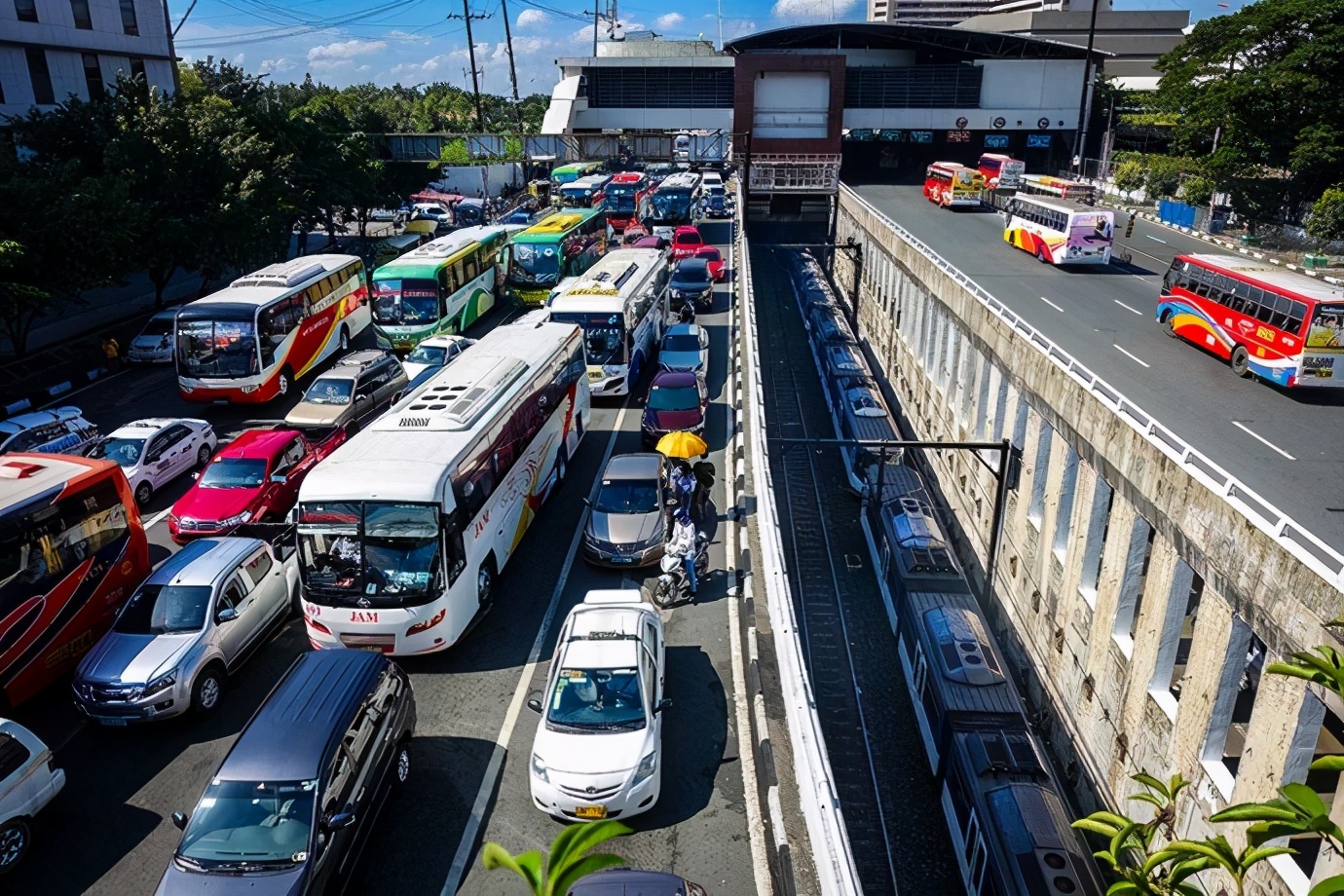 最全的菲律宾交通攻略,菲律宾哪个交通工具最好