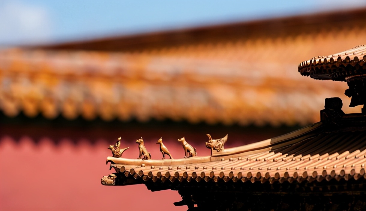 出自楚辞男宝名字简单大气,楚辞最有涵养的男孩名字