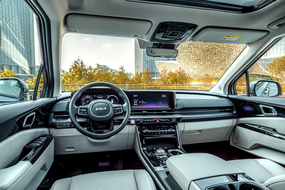 起亚7座mpv嘉华和塞纳,起亚7座mpv嘉华的价格