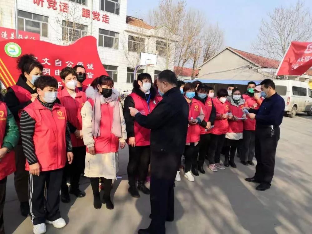 “你点单,我跑腿!潍坊市寿光双王城生态经济园区“爱心代购”暖人心