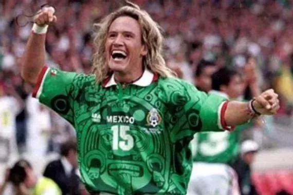 足球记忆皇家马德里,足球记忆纪录片小罗