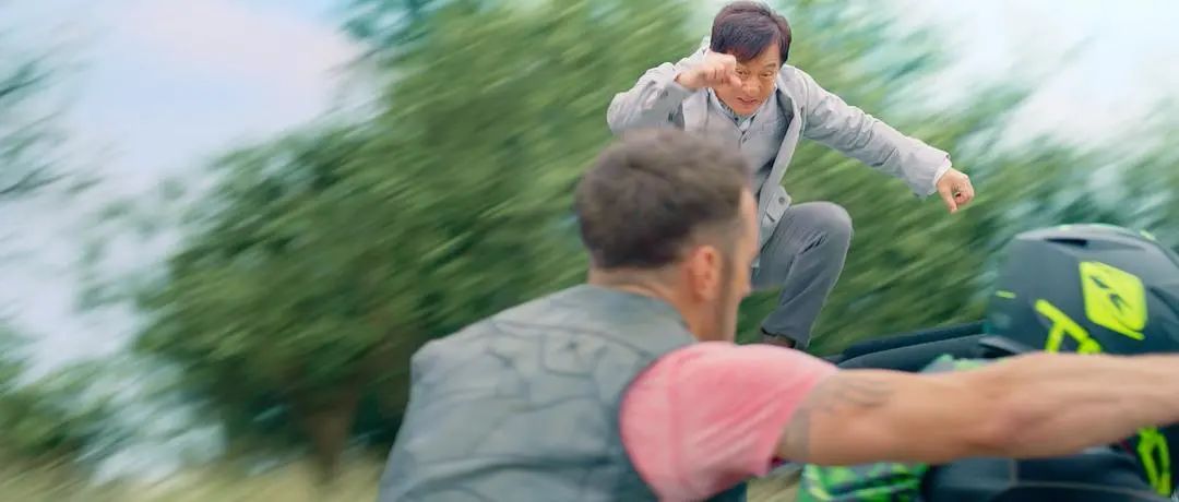 杨洋成龙急先锋跳舞,急先锋成龙杨洋母其弥雅