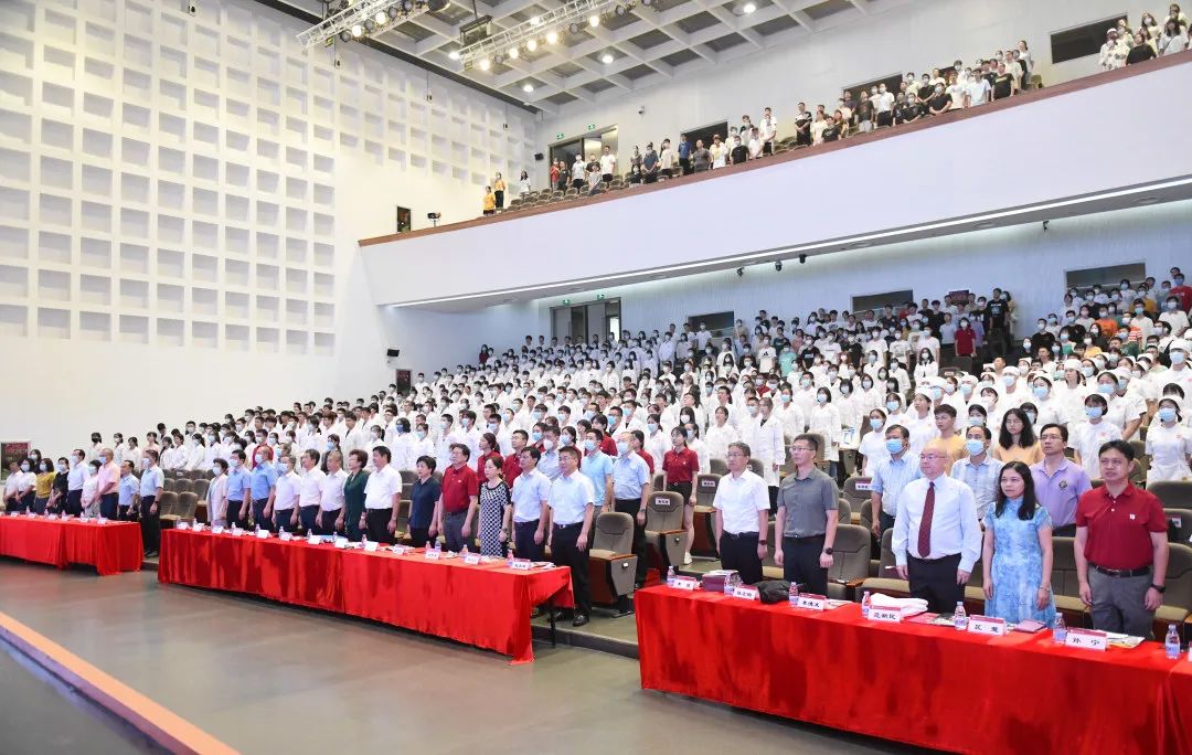 楂樹腑鍔姏鎬庝箞鎵嶈兘鑰冧笂娣卞ぇ,濡備綍鎴愪负鍚嶆牎鍗氬