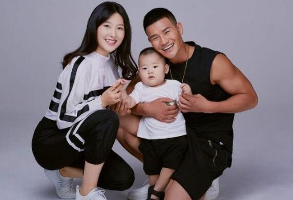 八卦网红嘎子哥,嘎子哥连麦网红被怼得哑口无言