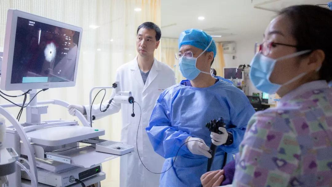 男子腹痛却找不出原因,男子腹痛难忍却查不出原因