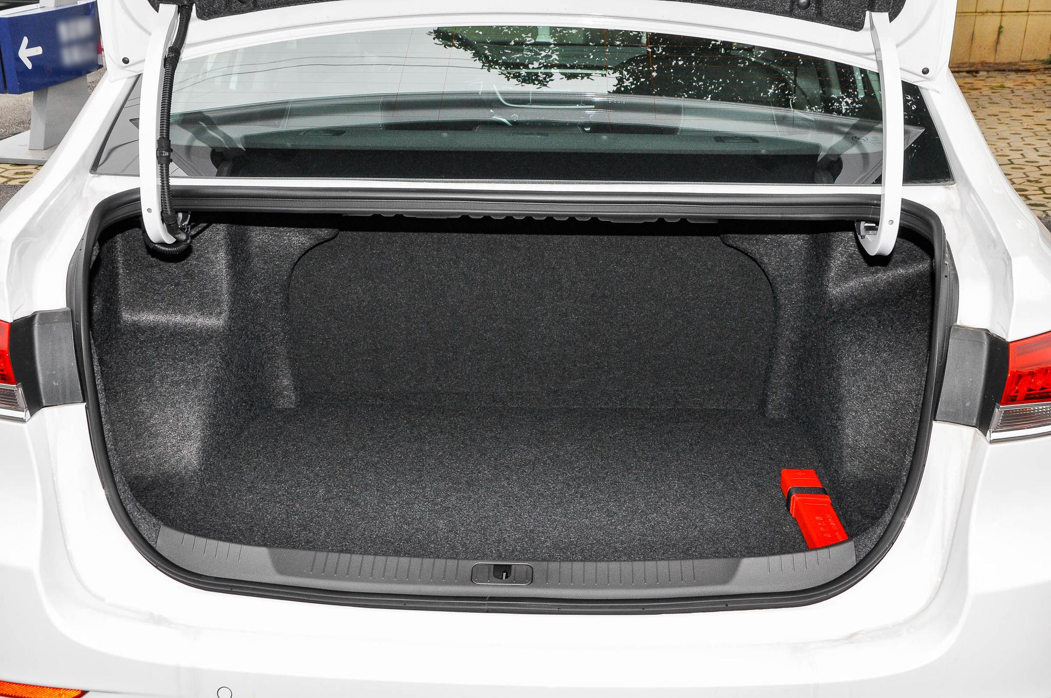 别克英朗发动机和变速箱怎么样,别克英朗动力怎么样视频