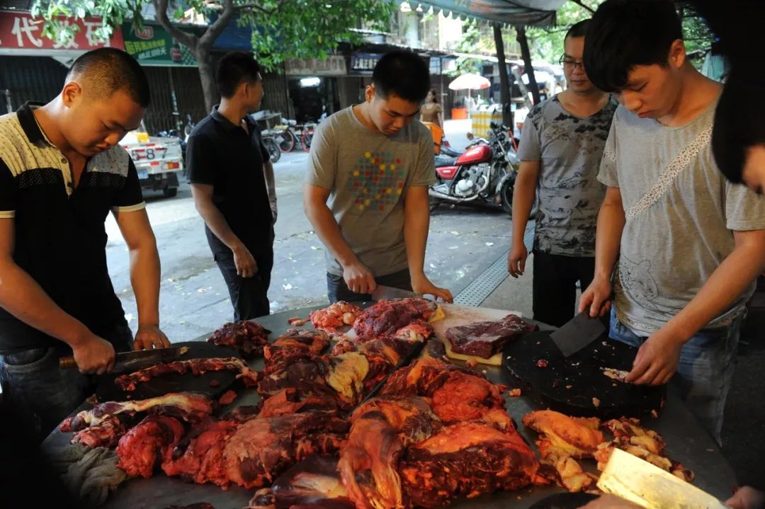 汕头高铁站附近好吃的牛肉火锅,去汕头吃牛肉火锅