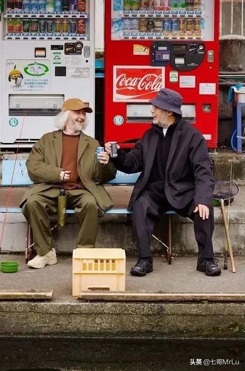 红遍日本潮流圈的「买手界宜家」,究竟有什么魔力?