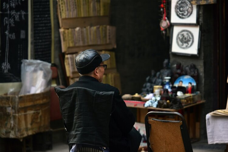 老年人夫妻一起睡的好处,老年人夫妻分床睡都有哪些好处