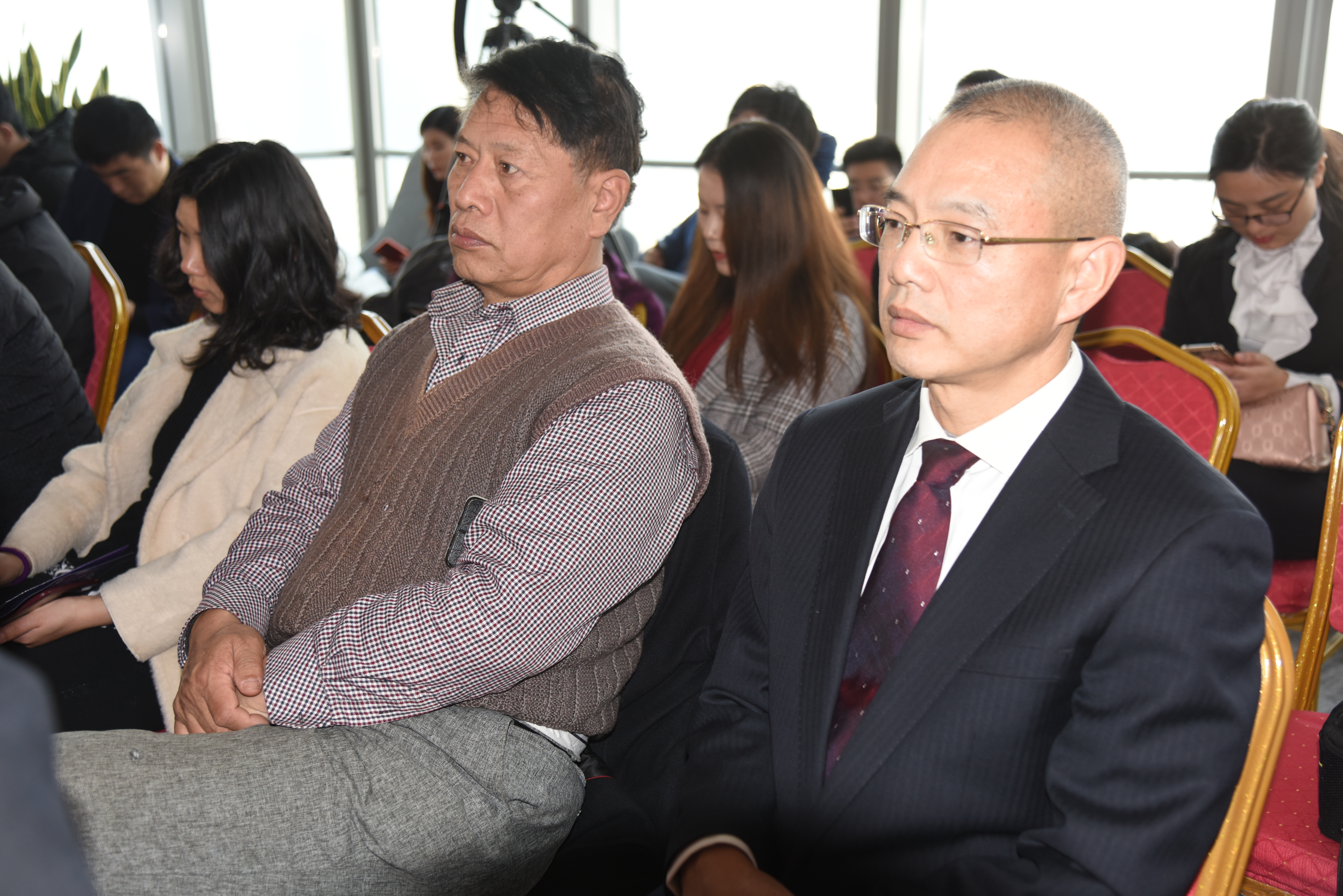 浙江大学——数脉链研发中心两周年科研成果研讨会成功召开