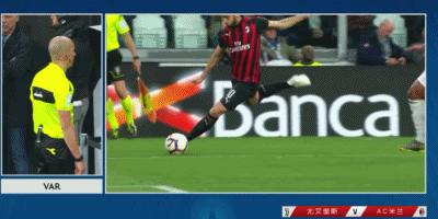 主动扩大防守范围手球,足球新规则自己停球打手算手球么