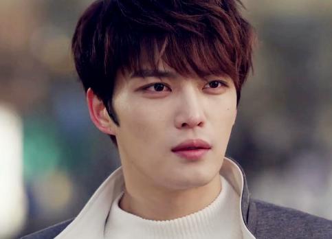 从小被领养养父母家有两个儿子 (姐弟被领养却找到亲生父亲)