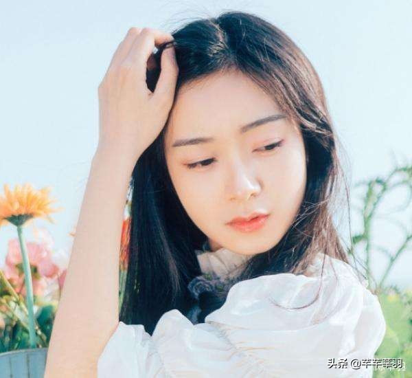 做手工一天100多一个月挣多少钱,全职做手工一个月多少钱