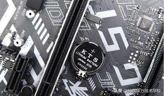 开机就黑屏屏幕亮怎么办,开机就黑屏怎么搞