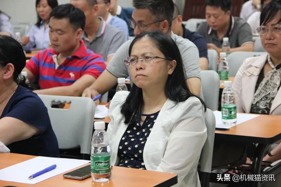 广东股交商学院“商海实战”课程在迪峰机械完美演绎