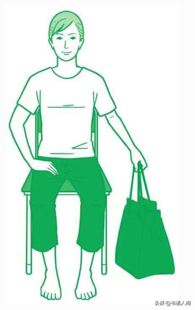 年纪轻轻肩颈酸疼,年纪轻轻肩颈疼痛