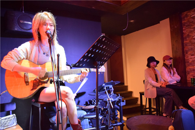 长沙网红街美食一条街最近拍的,长沙网红打卡地美食一条街