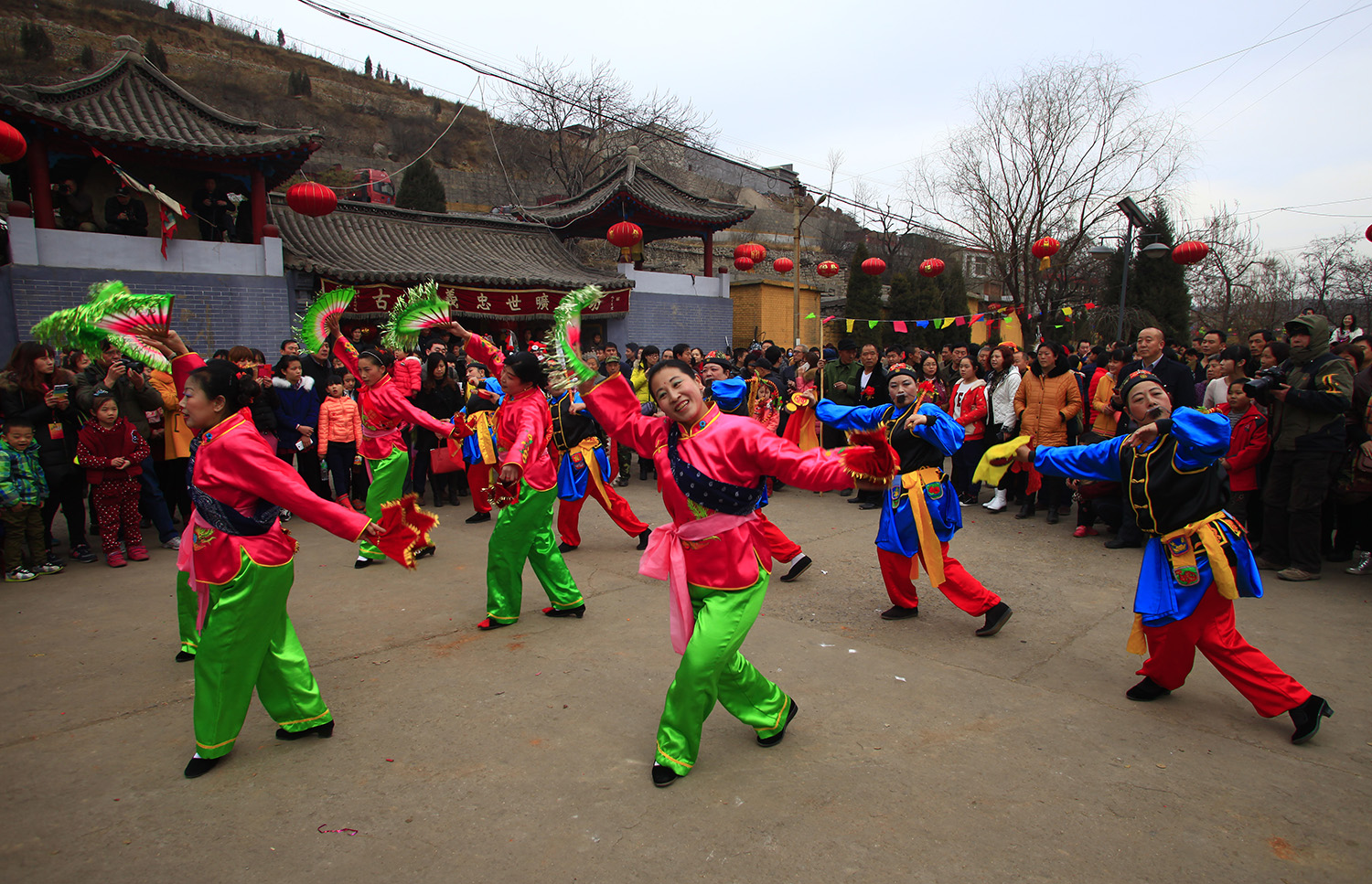 喜迎新春欢庆元宵寻年味品民俗,别样元宵节