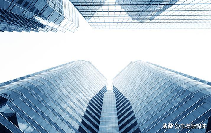 友电|当卖房的看上造车的,会擦出怎样的火花?