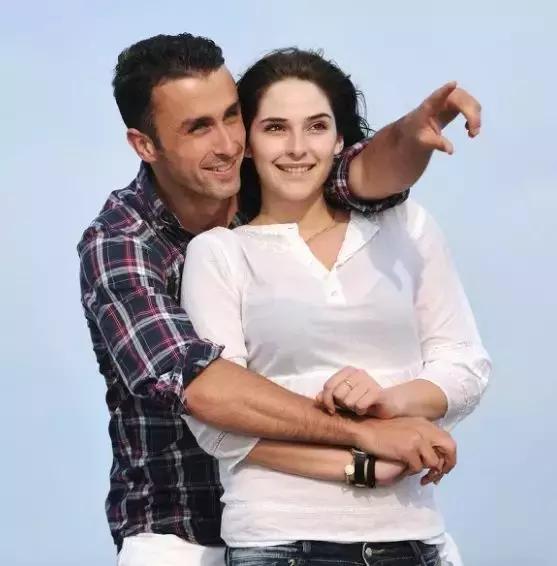 老公的网恋故事,情感故事男子网恋一年半