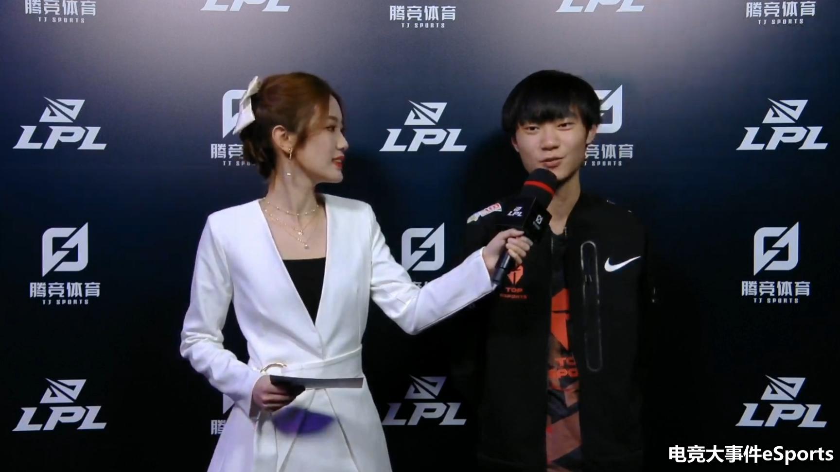 knight辛德拉第一视角对线猴哥,knight辛德拉一秒躲四个技能