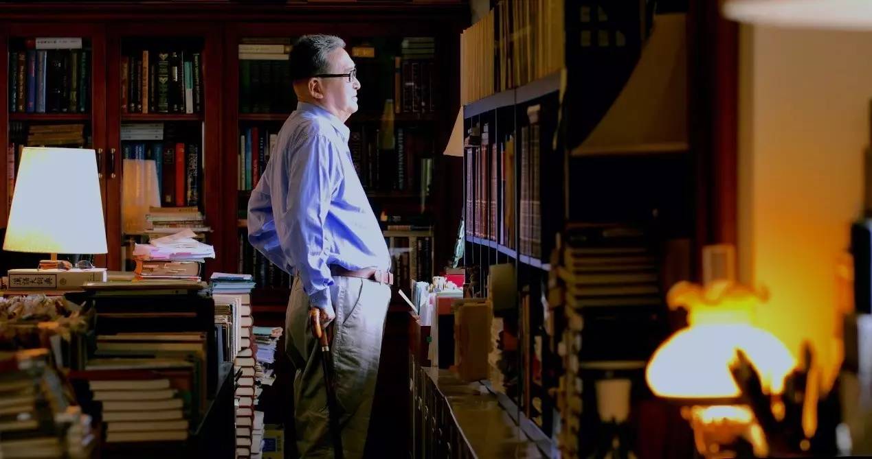 由李敖回乡情怯看中国知识精英拿什么VS赵本山