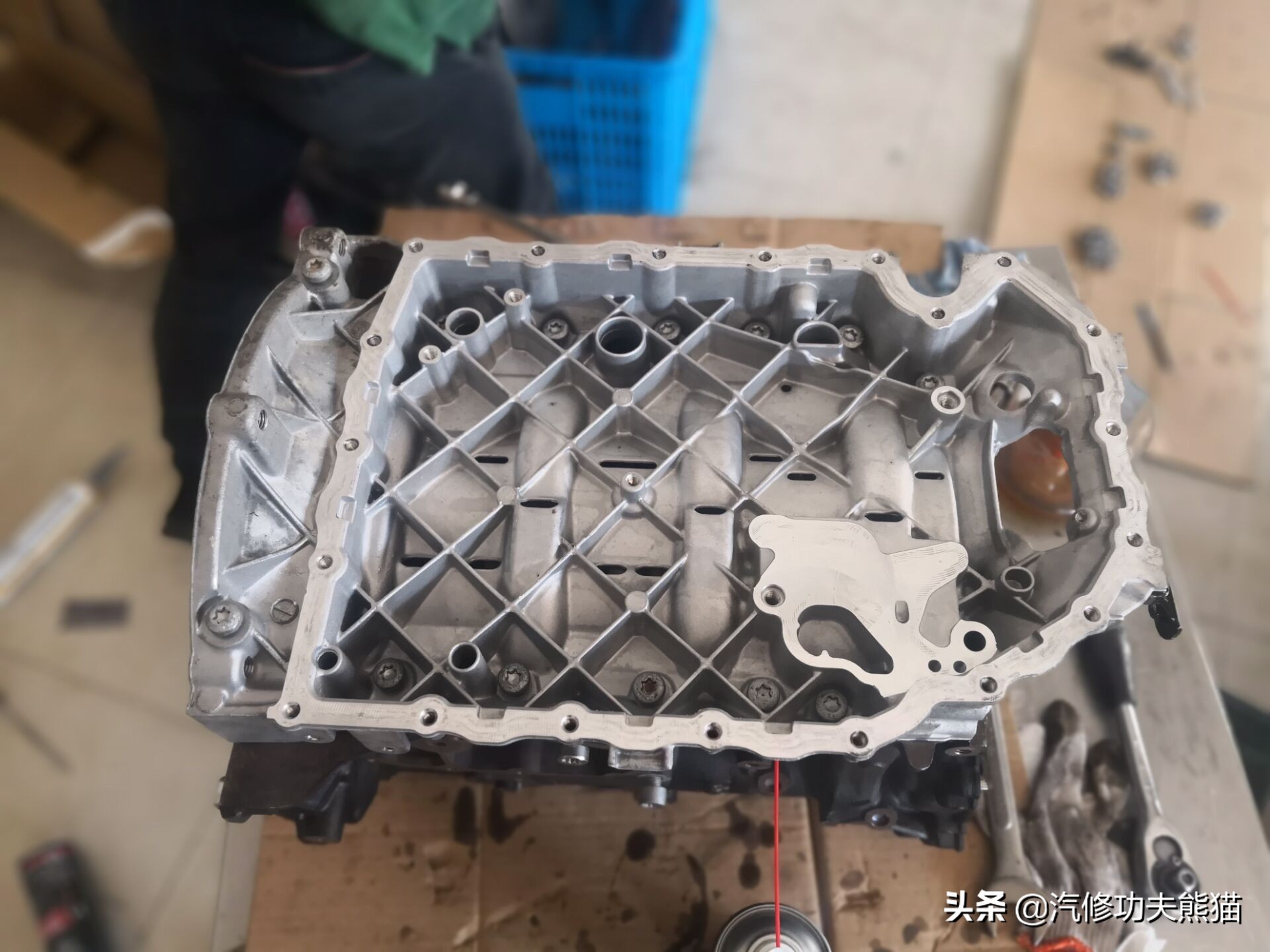 大众夏朗2.0t三代烧机油解决方法,大众夏朗1.8t烧机油