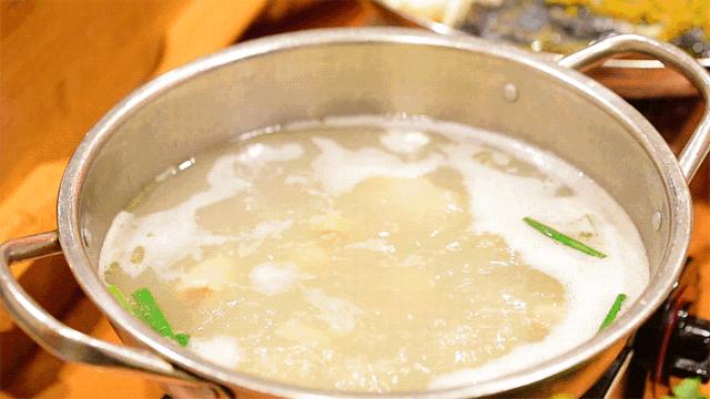 一家没有厨师的餐厅,四川无厨师饭店2分钟出餐