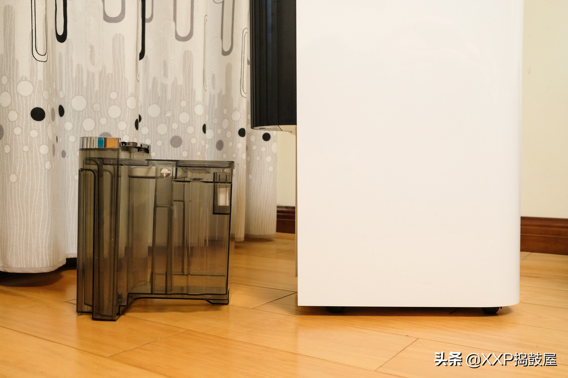 梅雨期如何除湿,回南天天气潮湿有什么小妙招