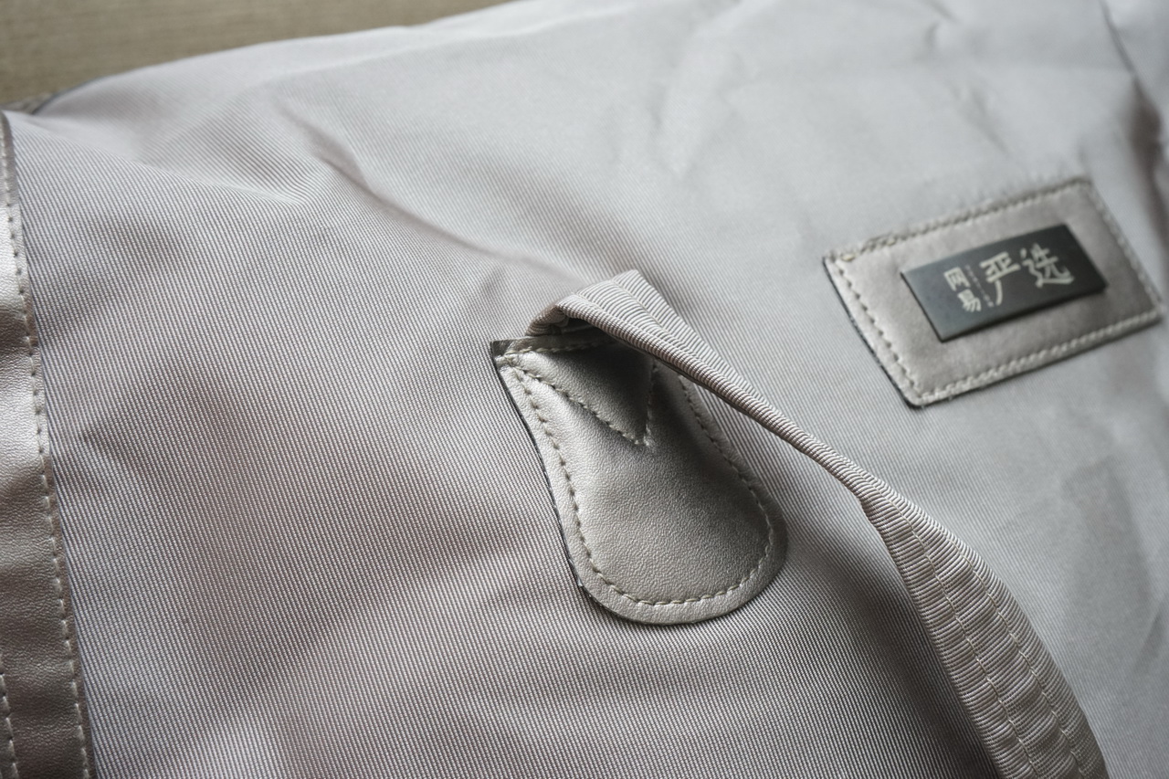 鹅绒被是冬季必备的神器,四季都能盖的鹅绒被