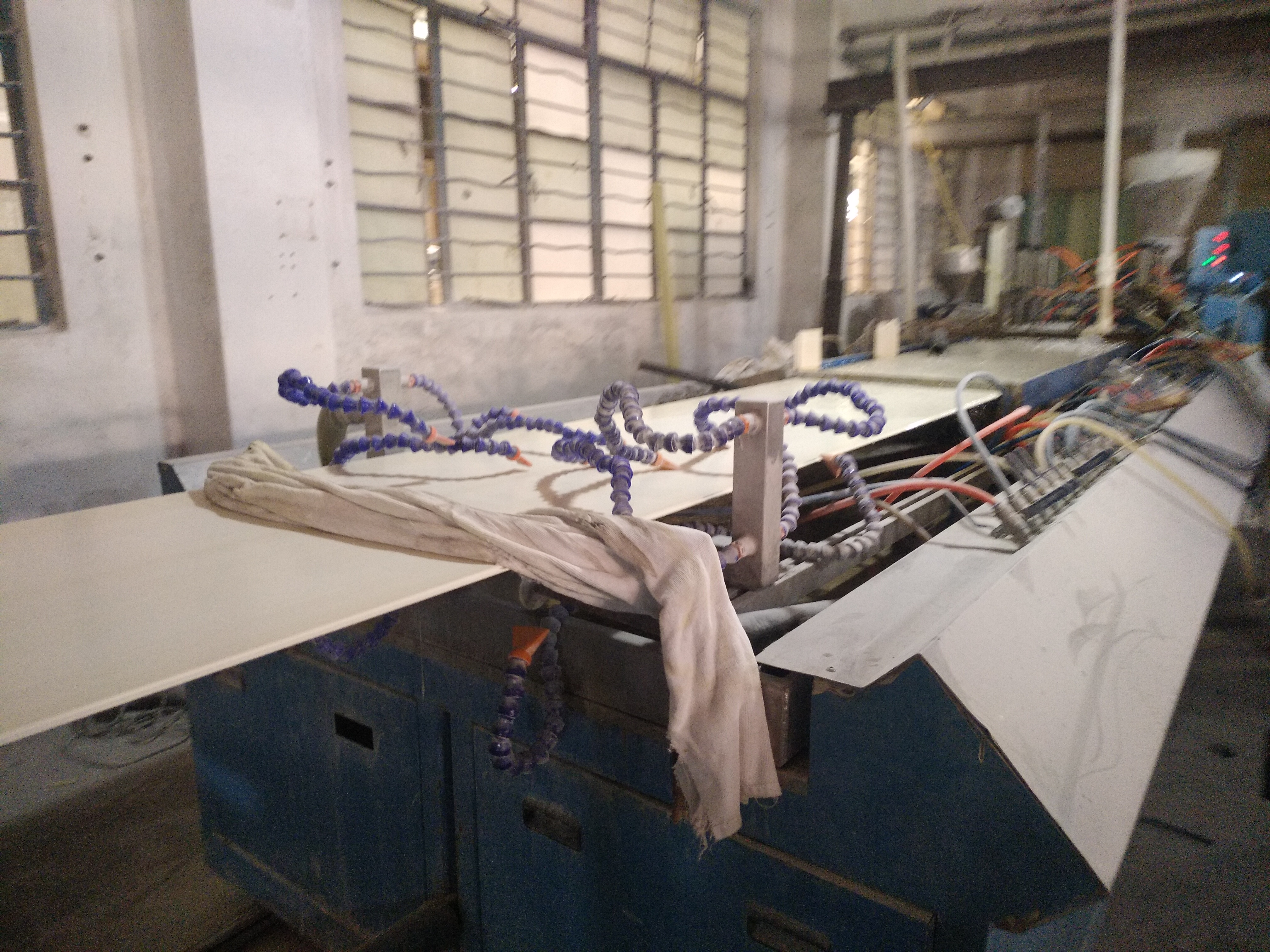 竹木纤维集成墙板阴阳角处理,竹木纤维集成墙板吊顶优缺点