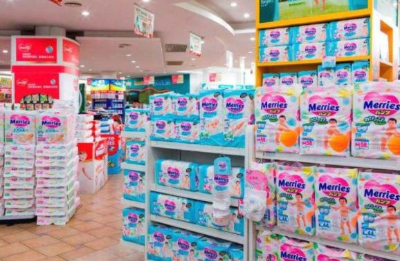 靠一款纸尿裤征服中国宝妈,这家日本日化巨头,一年营收超950亿