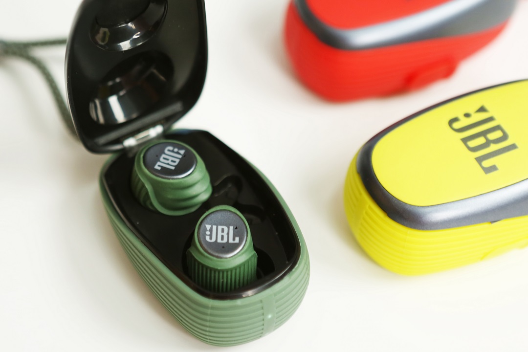 jblx600tws耳机怎么用,JBLX600TWS真无线运动蓝牙耳机