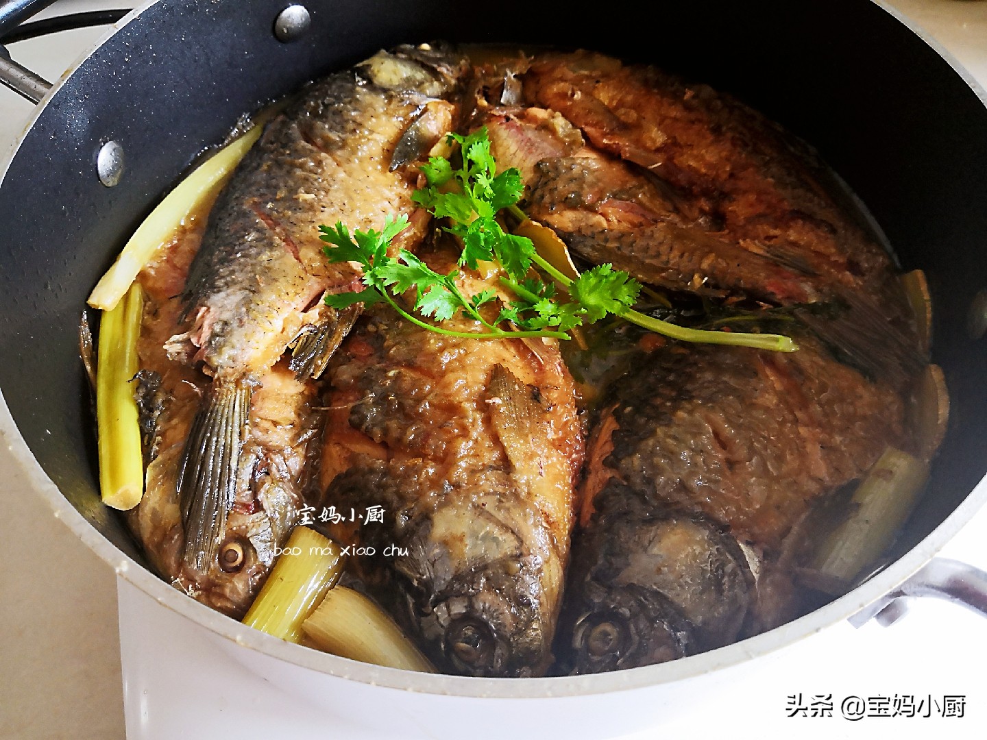 烧鱼不破皮的简单方法,烧鱼的技巧和方法