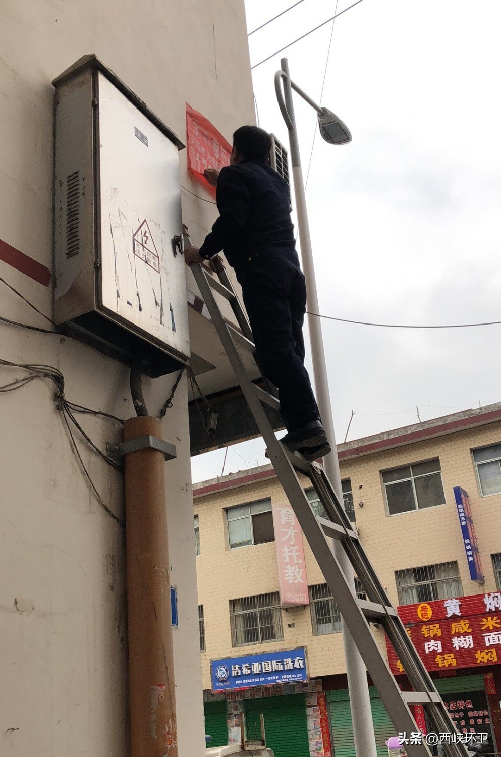 精准战术治皮癣,长效监管护市容