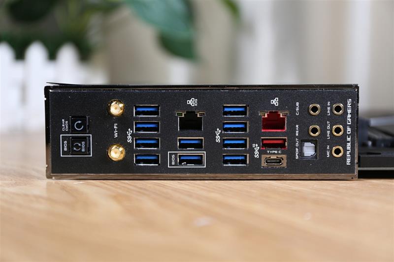 rogrampage系列工作站主板,rogrampageviextreme主板硬盘