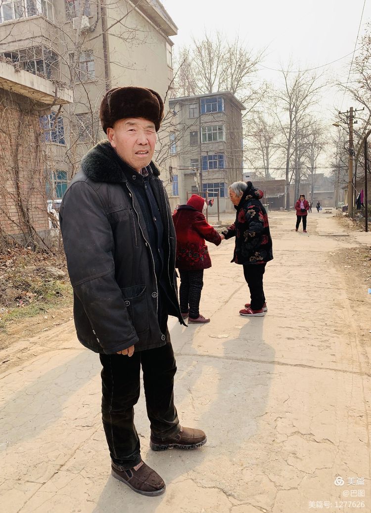 新安老家怀旧行，洛玻砂岩矿成为历史，洛阳水泥厂辉煌不再