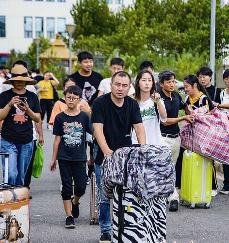 南通大学杏林学院主体迁址启东，今年喜迎2891名新生