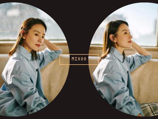 董洁皮毛一体外套,董洁蓝色光滑亮丽的外套